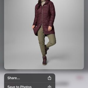 Columbia Women's Jacket in Burgundy